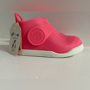 Butler Rockhoppers in Bright Pink